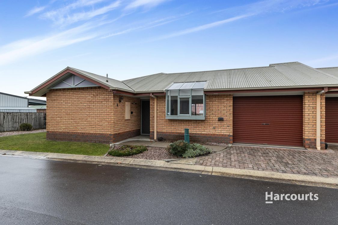 Image 1 - Property for sale - 3/27 Wragg Street, SOMERSET, TAS 7322