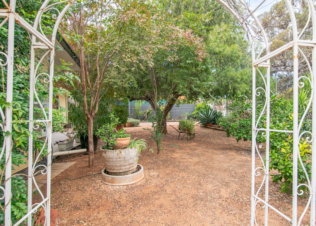 Image 1 - Property for sale - 5 McKinlay Street, BRAITLING, NT 0870