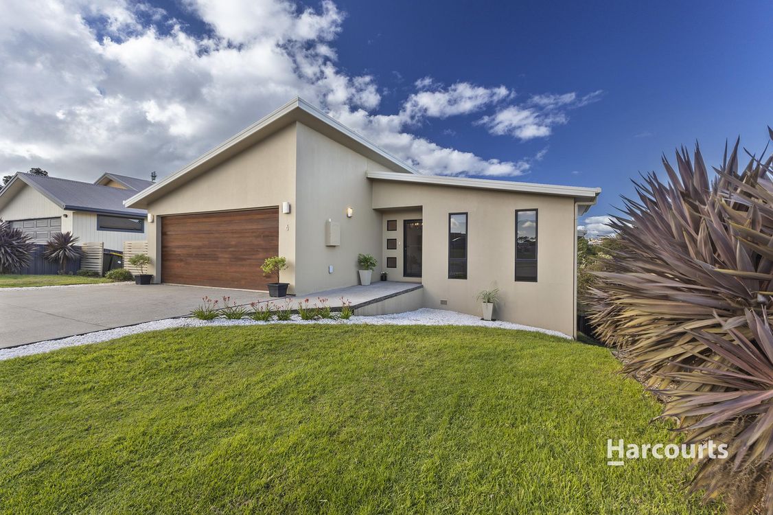 Image 1 - Property for sale - 4 Panorama Crescent, COOEE, TAS 7320