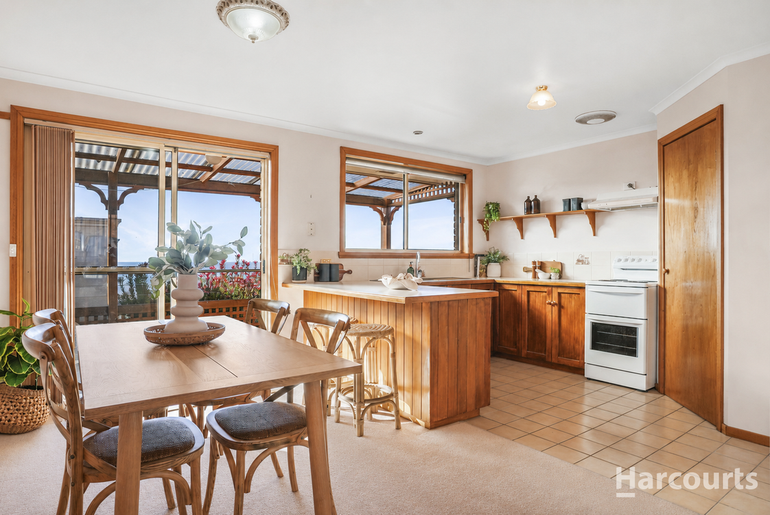 Image 1 - Property for sale - 2/34 Frances Street, BRIDPORT, TAS 7262