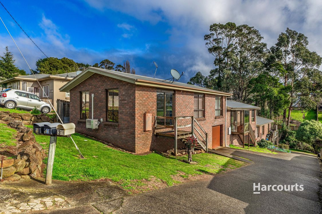 Image 1 - Property for sale - 1/10 Belton Street, HILLCREST, TAS 7320