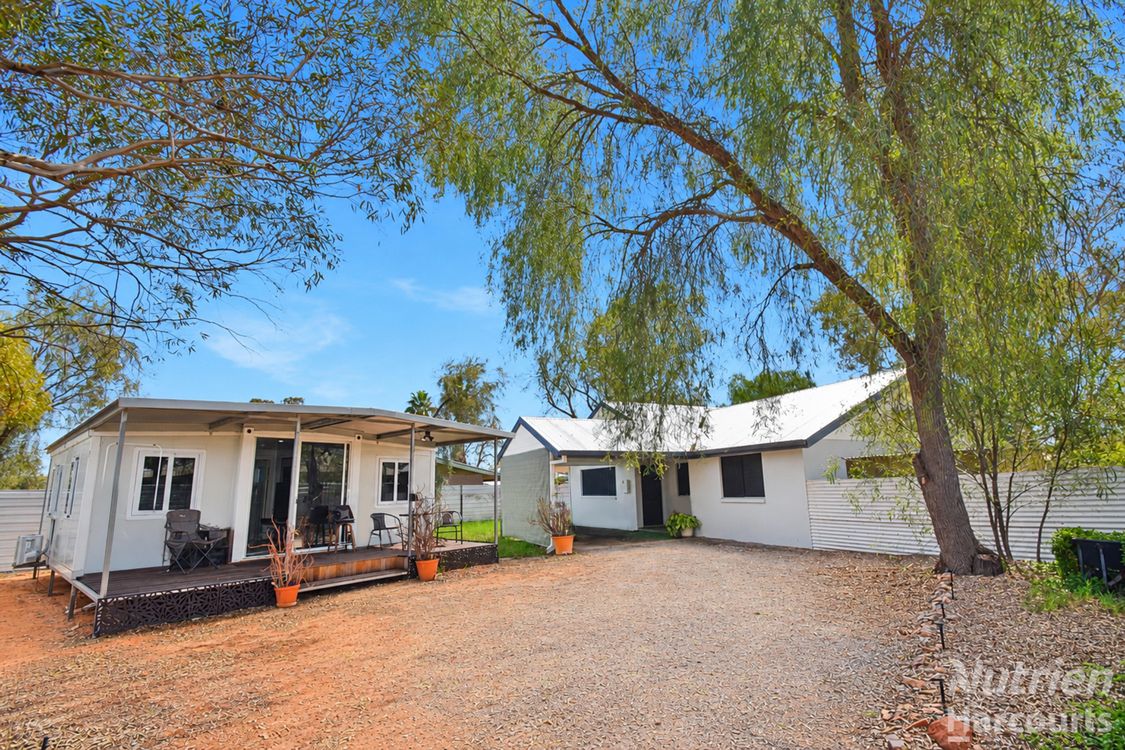 Image 1 - Property for sale - 11 Plumbago Crescent, SADADEEN, NT 0870