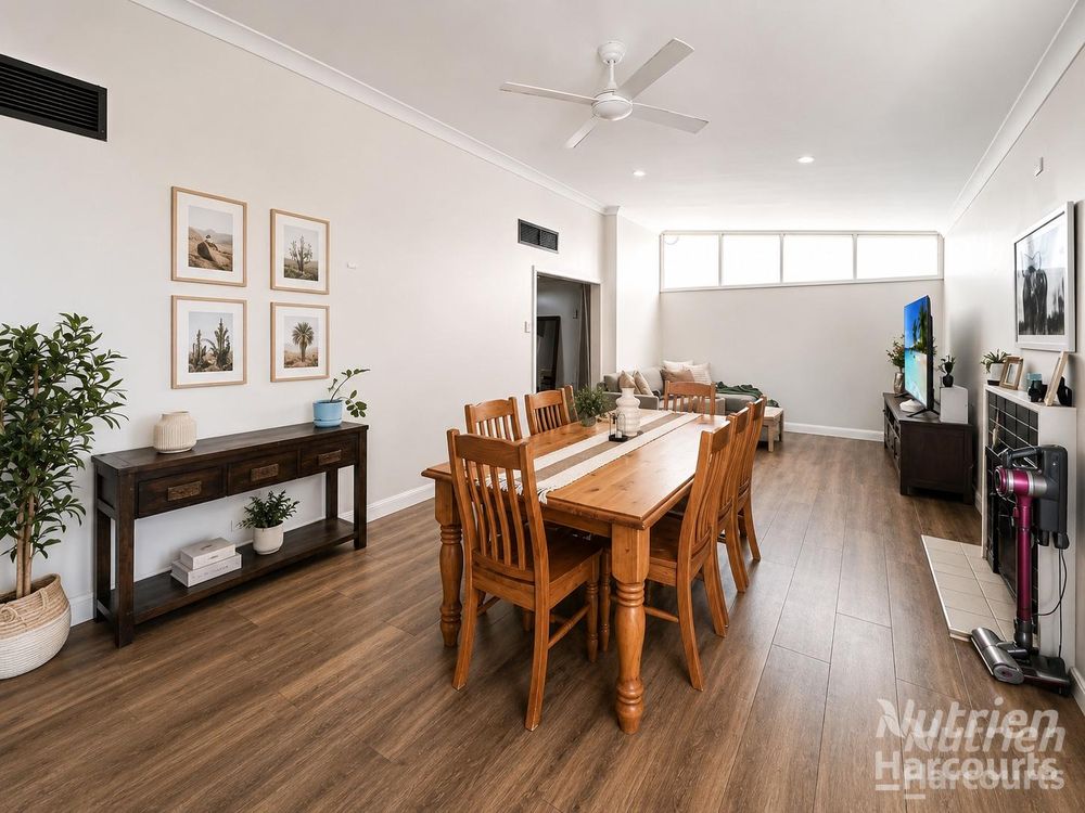 Image 1 - Property for sale - 7 Hablett Crescent, GILLEN, NT 0870