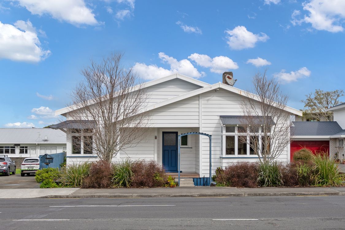 Image 1 - Property for sale - 18 Nixon Street, Kensington, NZ 0112