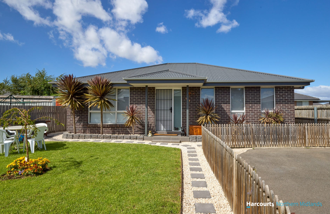 Image 1 - Property for sale - 2/63 Malcombe Street, LONGFORD, TAS 7301