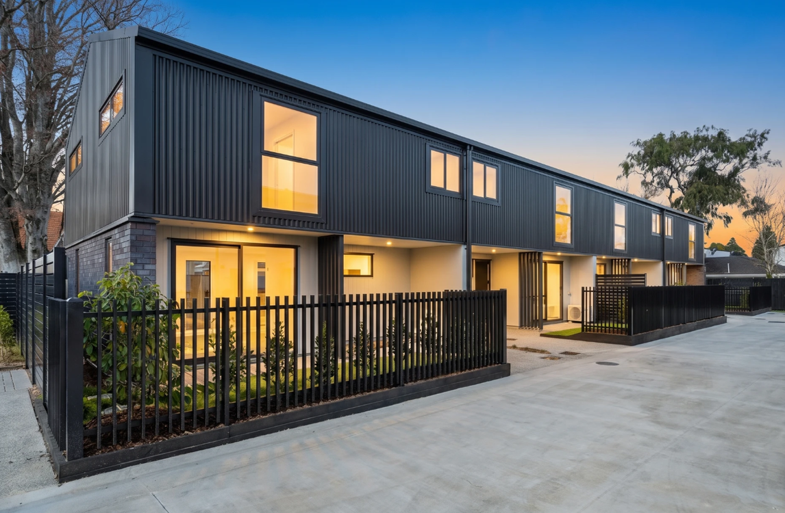 Image 1 - Property for sale - 225 St. George Street, Papatoetoe, NZ 2155