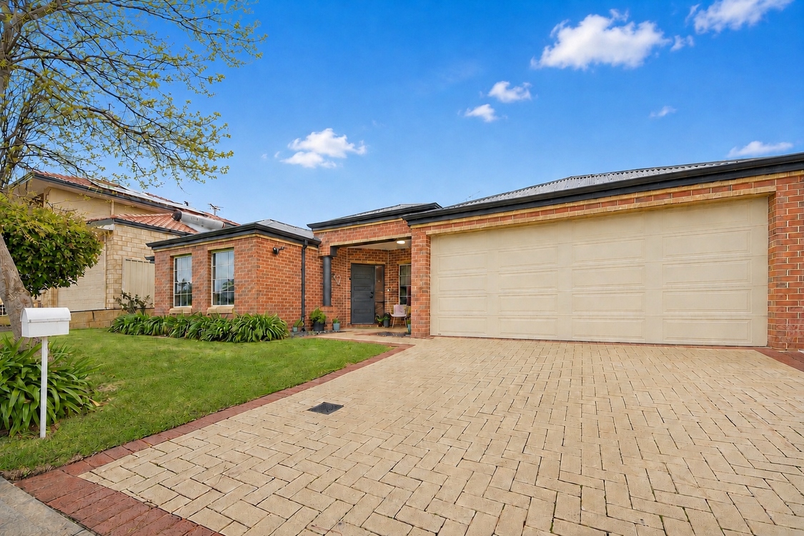 Image 1 - Property for sale - 100 Brennan Promenade, BALDIVIS, WA 6171