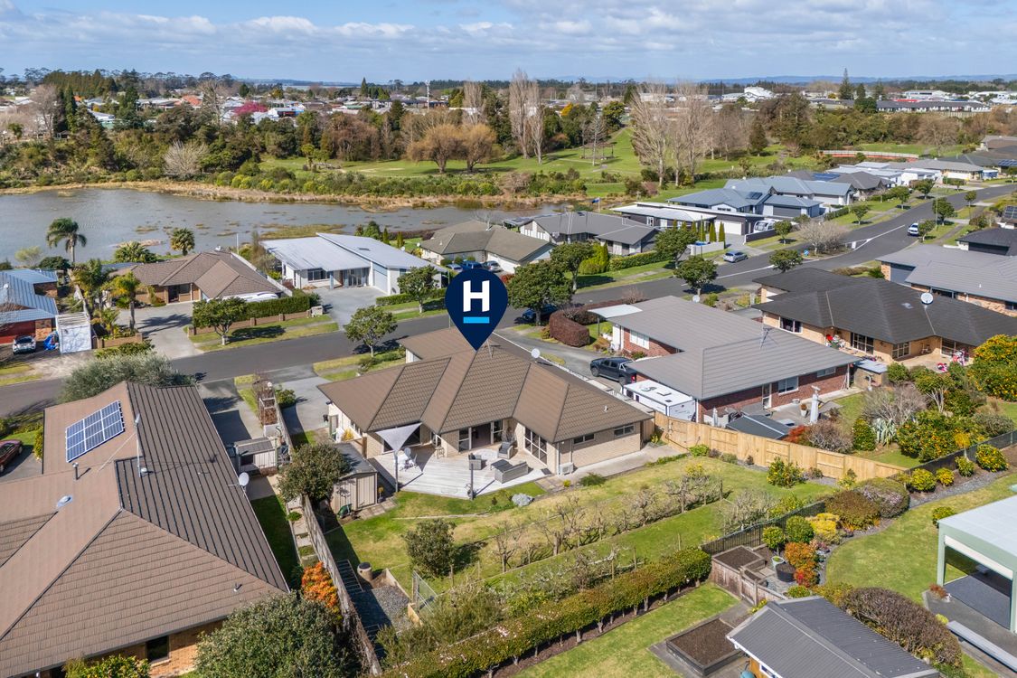 Image 1 - Property for sale - 8 Uretara Drive, Katikati, NZ 3129