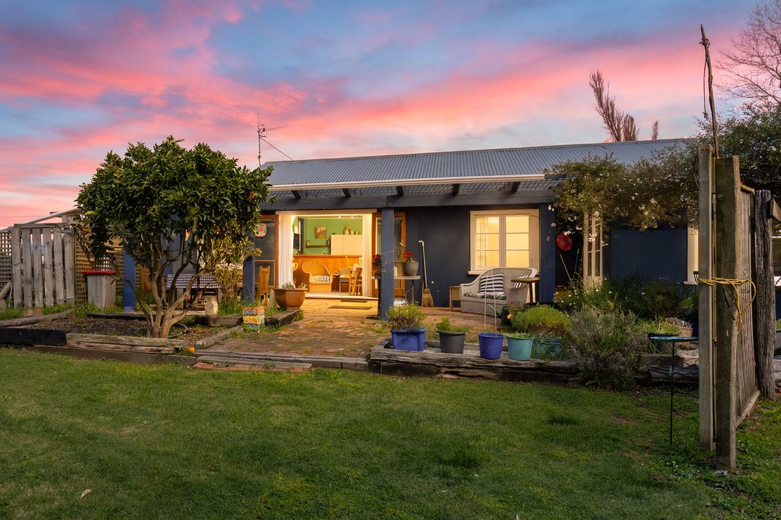 Image 1 - Property for sale - 24 Aranui Road, Mapua, NZ 7005