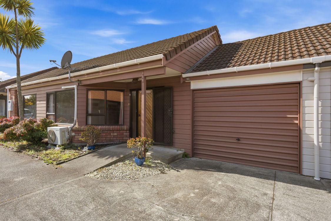 Image 1 - Property for sale - 3C Parahaki Street, Regent, NZ 0112