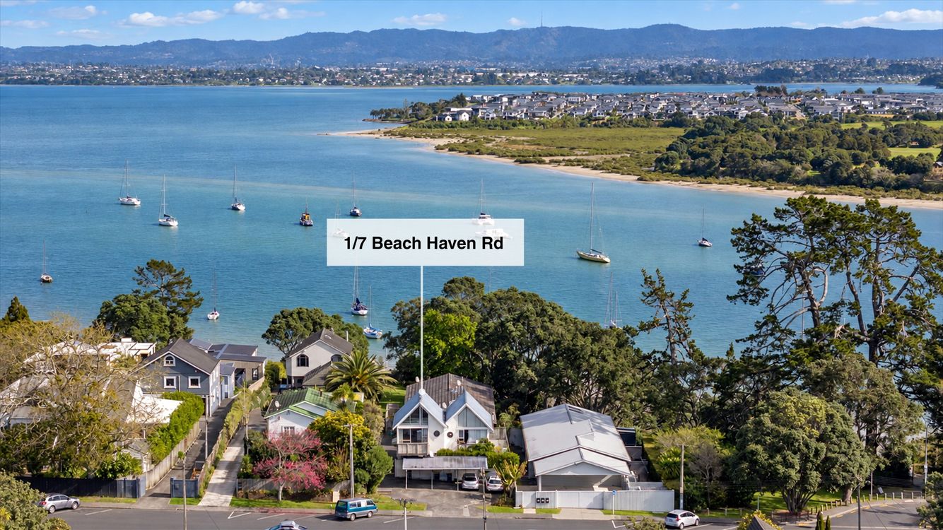 Image 1 - Property for sale - 1/7 Beach Haven Road, Beach Haven, NZ 0626