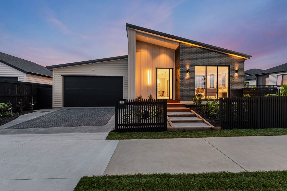 Image 1 - Property for sale - 15 Tukutata Crescent, Milldale, NZ 0992