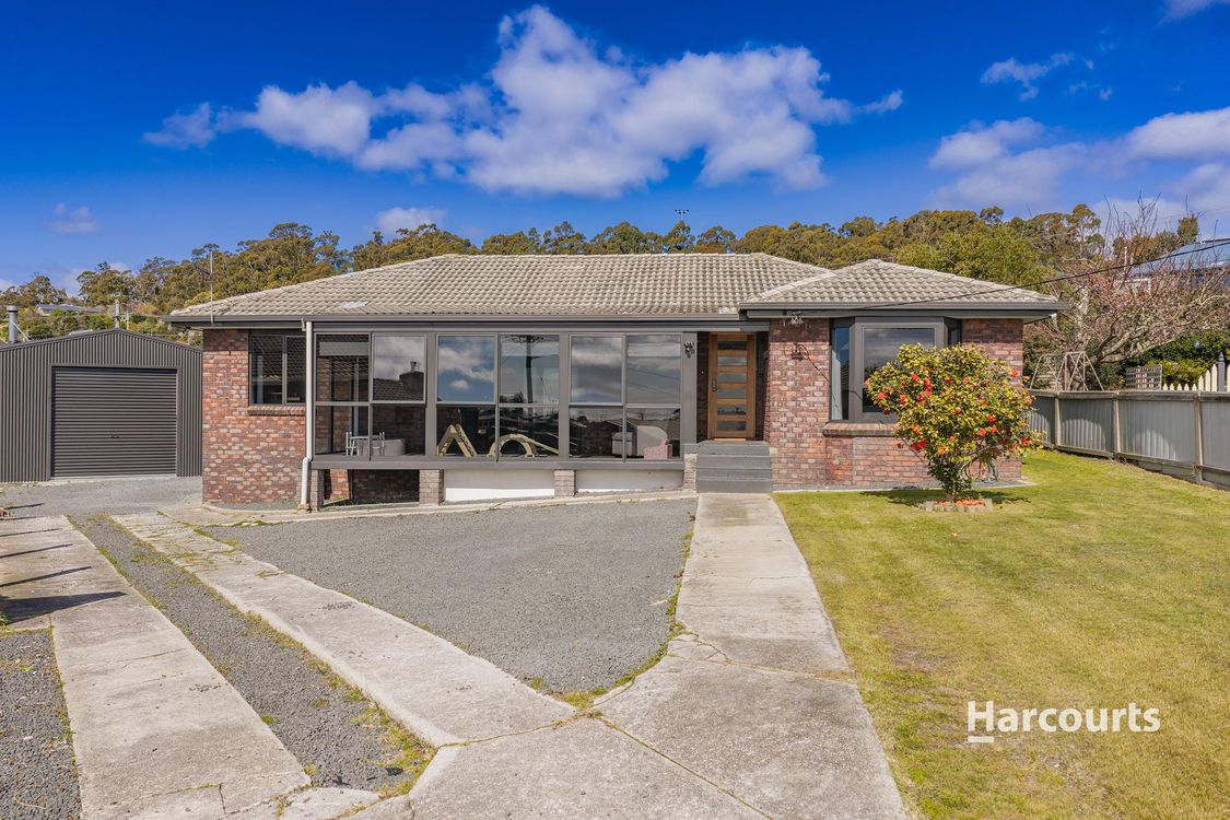 Image 1 - Property for sale - 7 Loongana Place, SOMERSET, TAS 7322