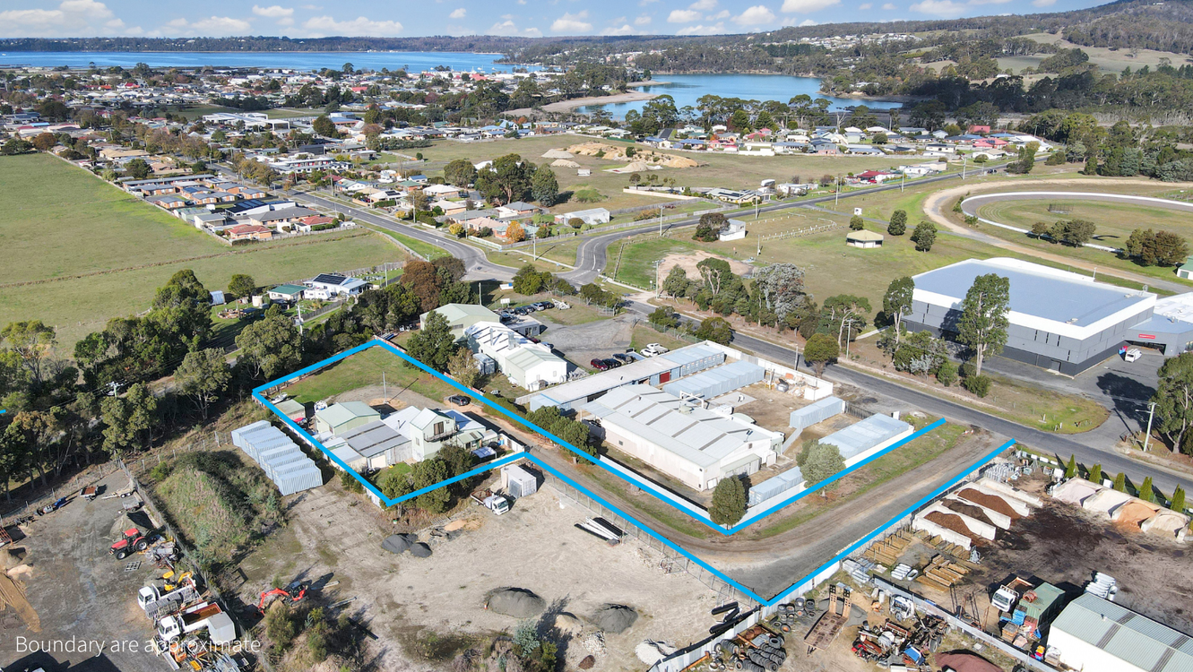 Image 1 - Property for sale - 116 Tully Street, ST HELENS, TAS 7216