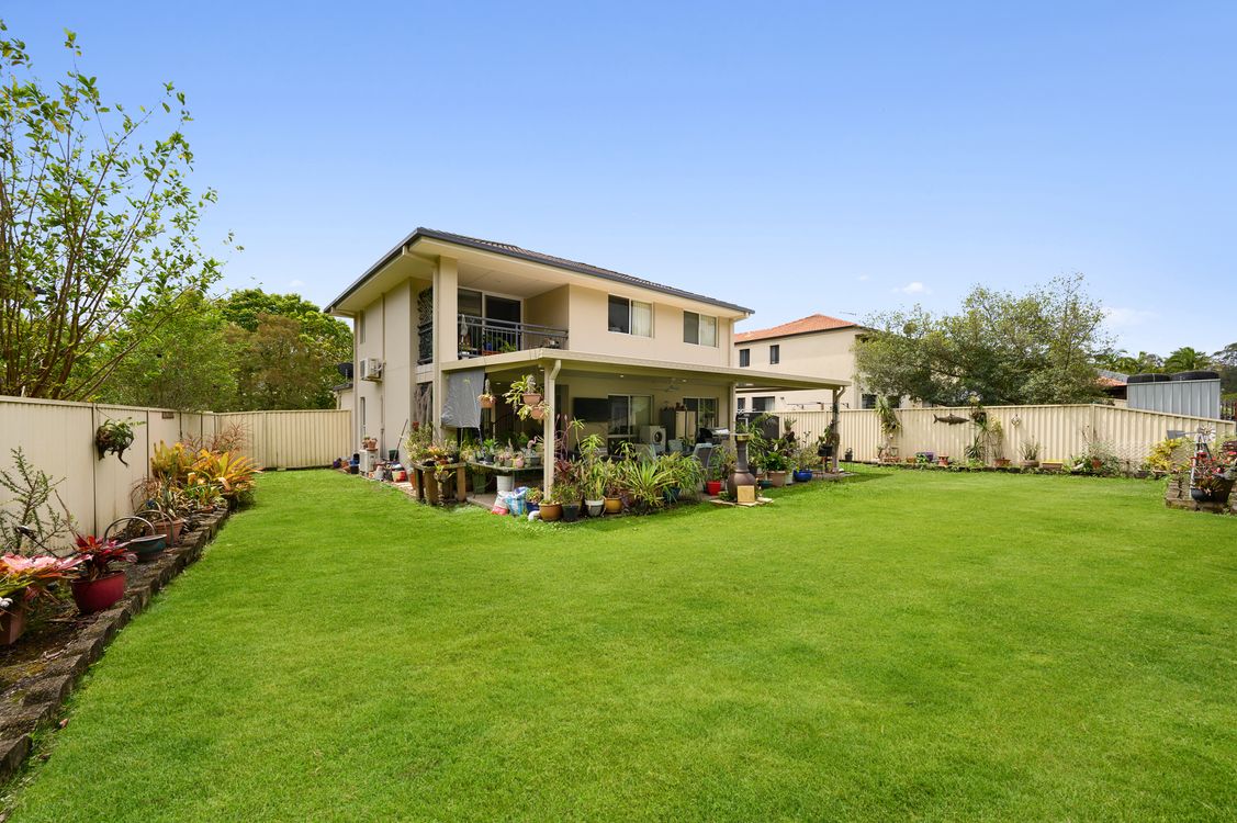 Image 1 - Property for sale - 44 Golden Bear Drive, ARUNDEL, QLD 4214