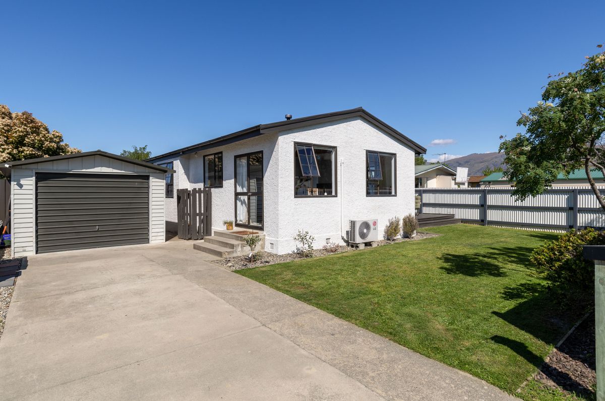 9 Clare Place, Cromwell, NZ 9310 - House for Sale - harcourts.net