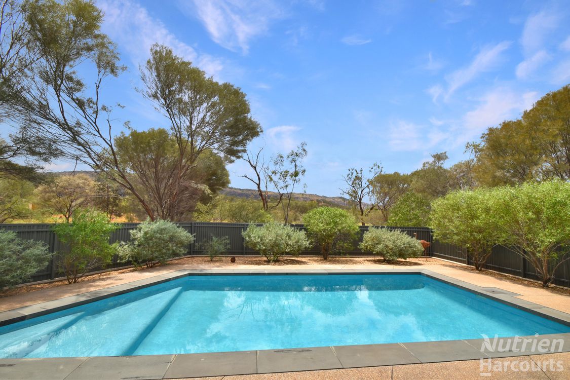 Image 1 - Property for sale - 71 Baldissera Drive, ROSS, NT 0873